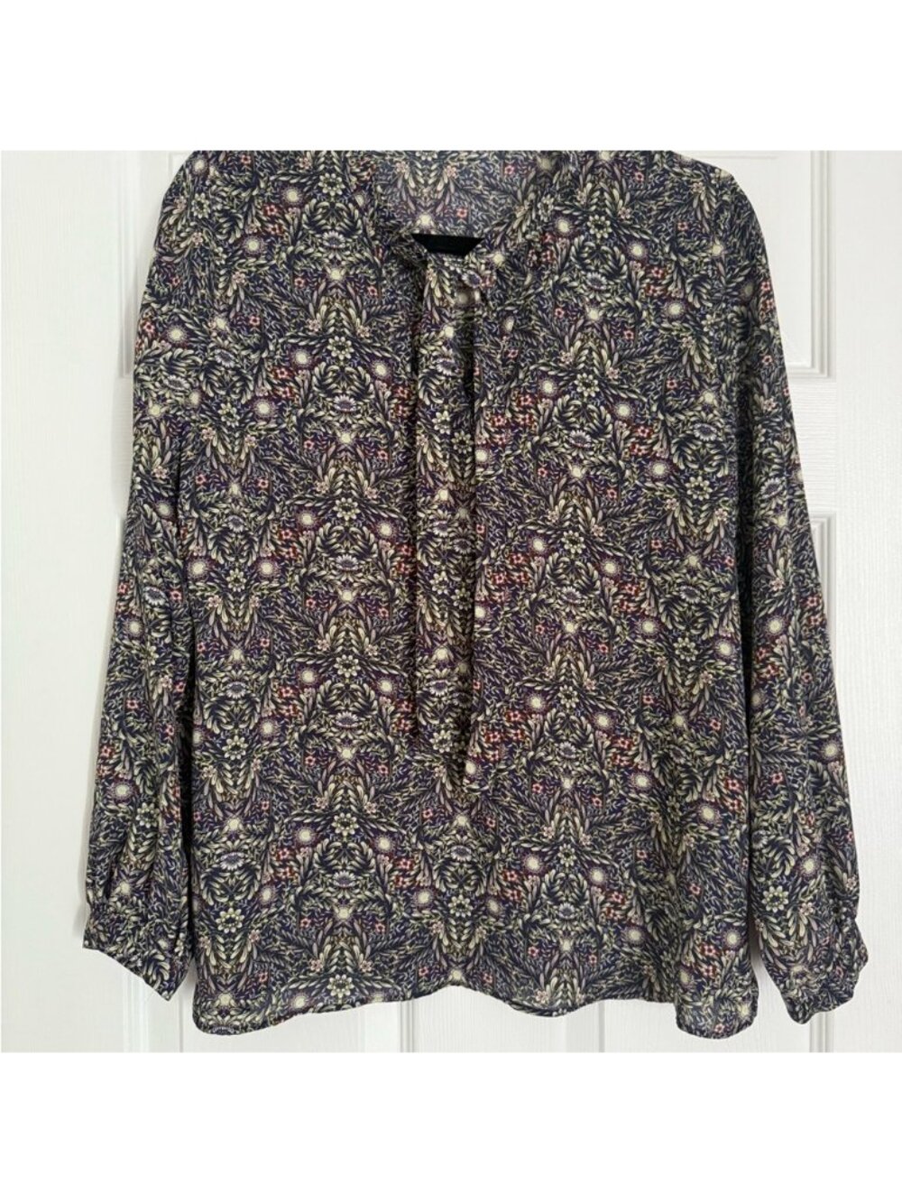 Violet & Claire Multicolor Patterned Blouse